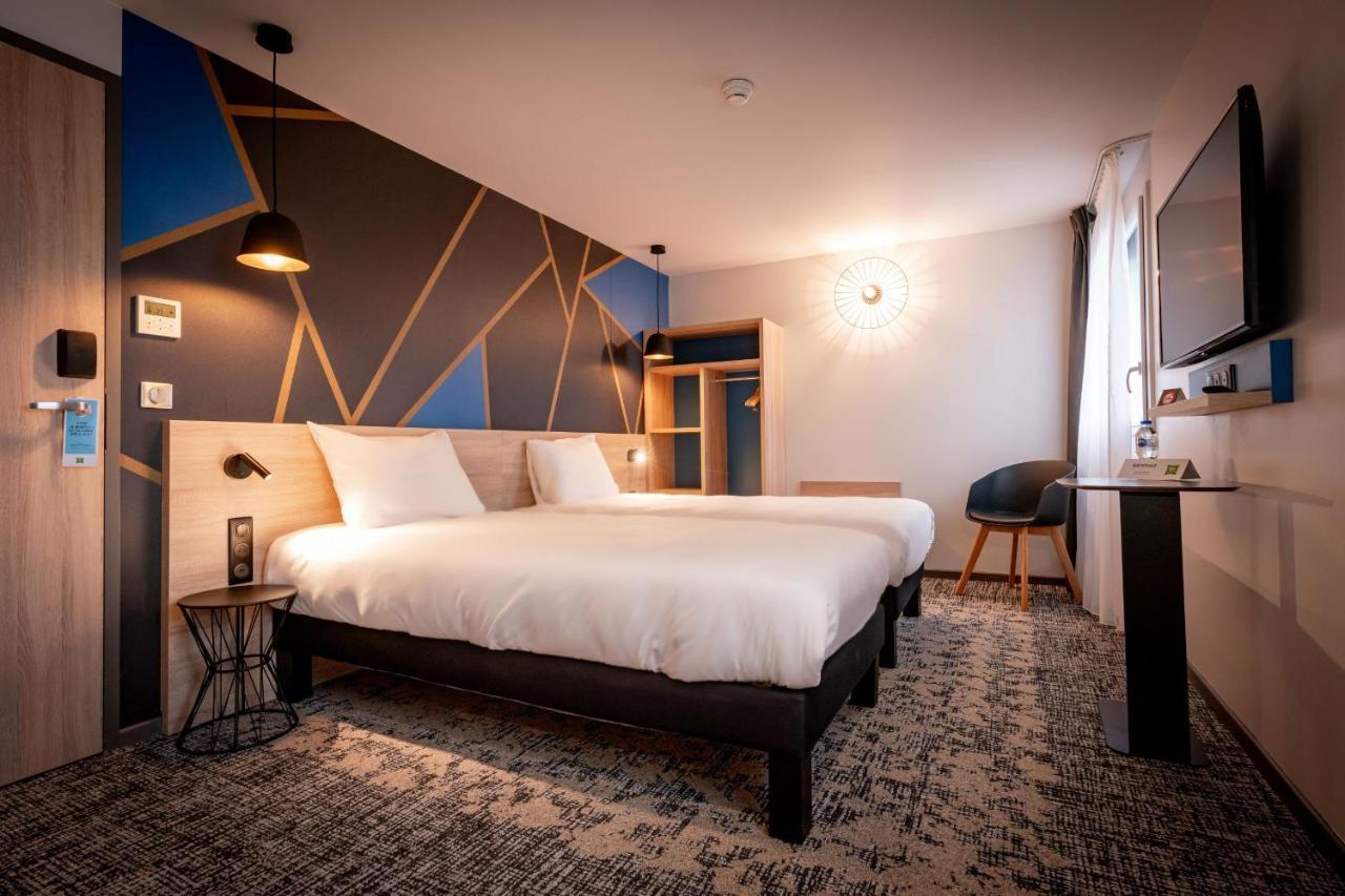 Ibis Styles Valenciennes Petite Foret Екстериор снимка