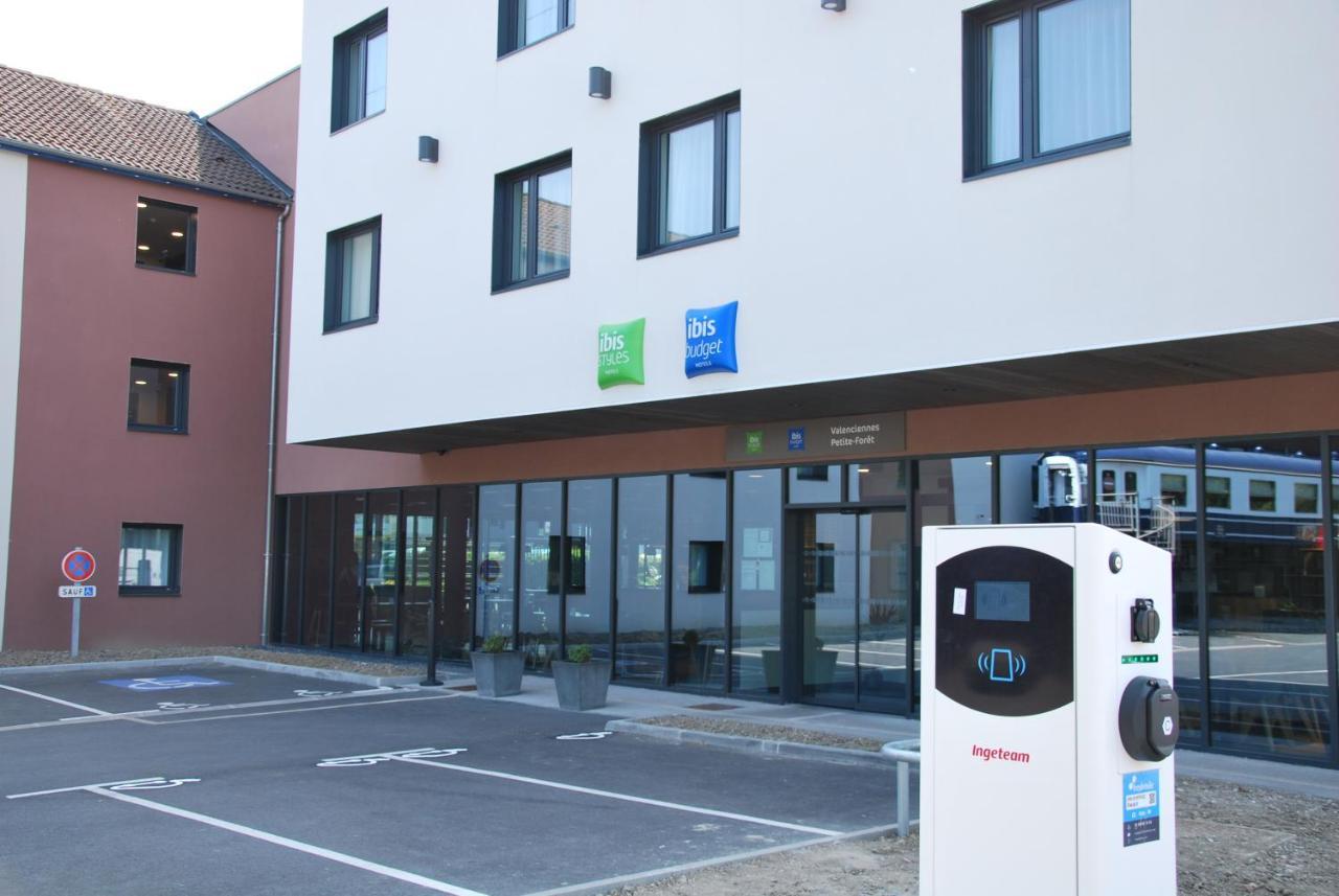 Ibis Styles Valenciennes Petite Foret Екстериор снимка