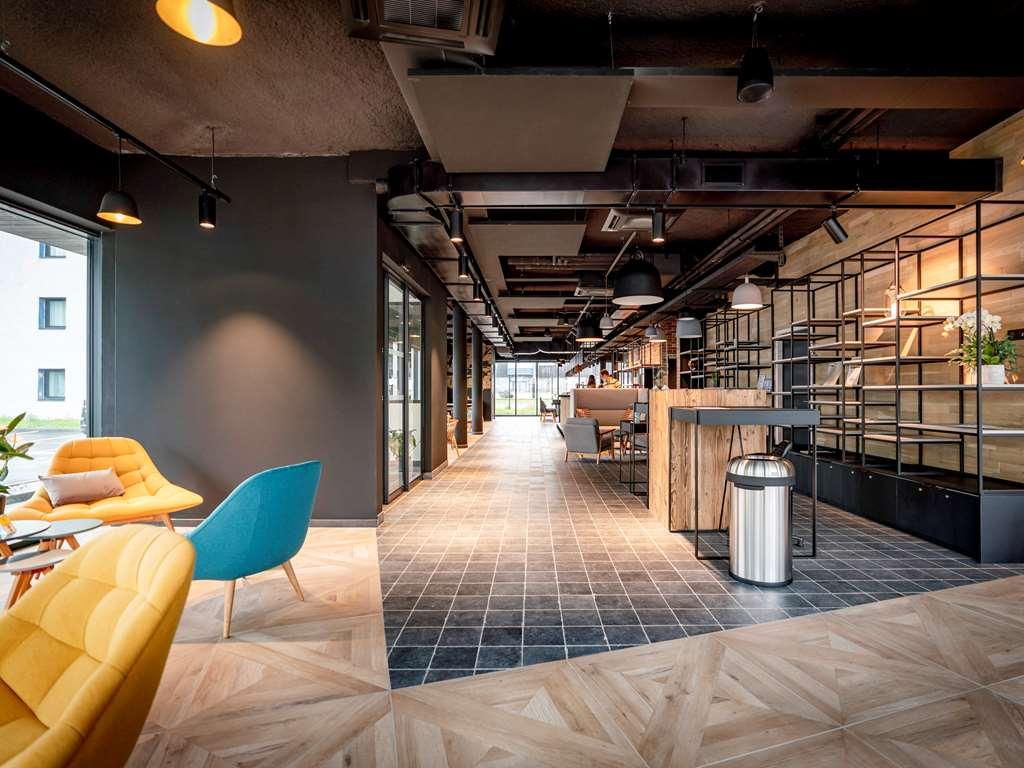 Ibis Styles Valenciennes Petite Foret Съоръжения снимка