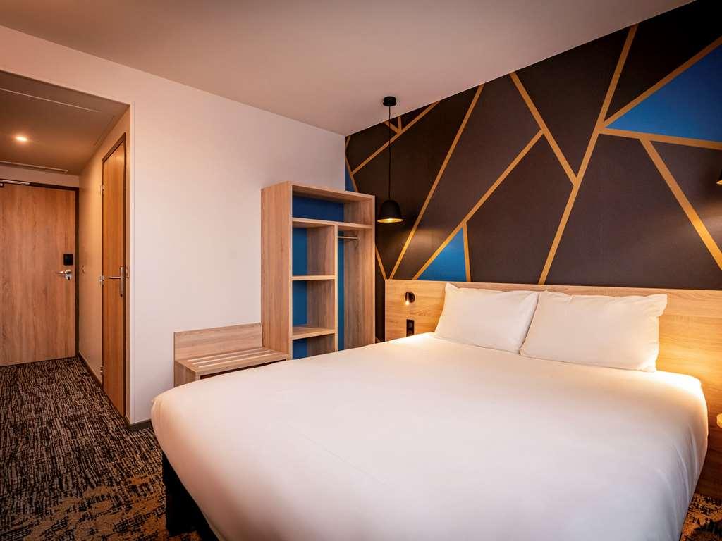 Ibis Styles Valenciennes Petite Foret Стая снимка