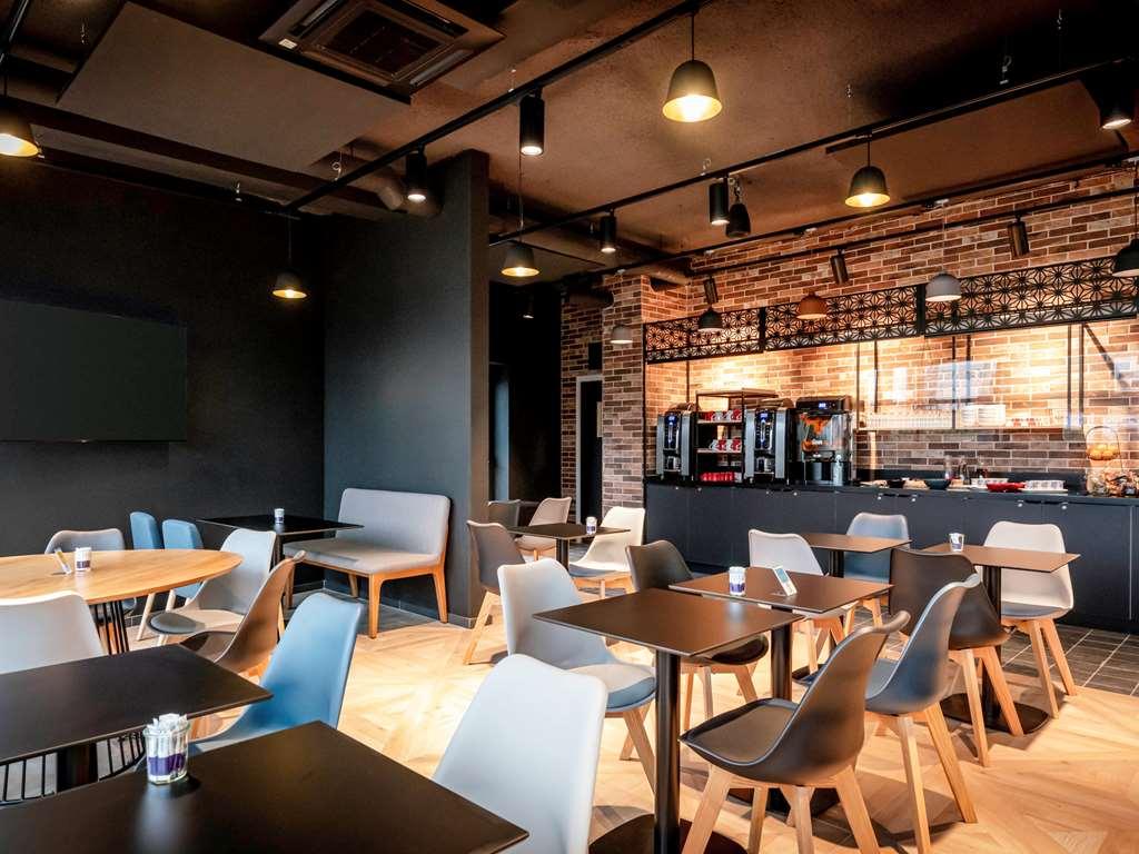 Ibis Styles Valenciennes Petite Foret Екстериор снимка